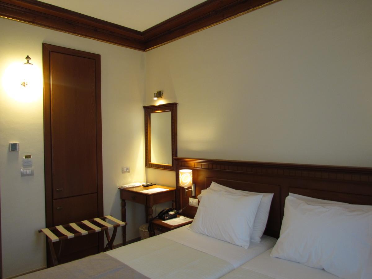 Hotel Argjiro Αργυρόκαστρο Εξωτερικό φωτογραφία